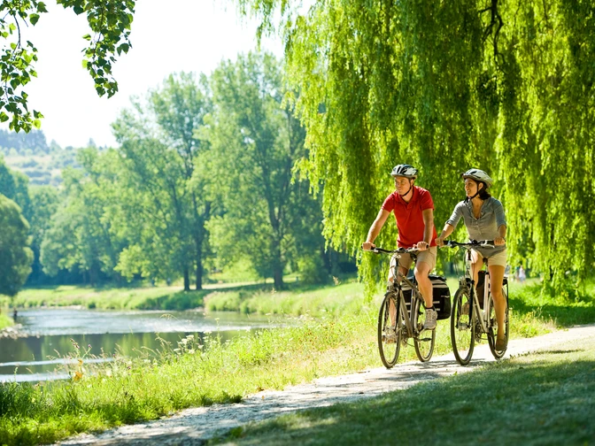 Radtour auf dem Sauer-Radweg in der Eifel