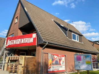 Buesum-Jugendzentrum-Aussen02.jpg