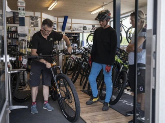 E-Mountainbike in der Aletsch Arena E-Mountainbike in der Aletsch Arena