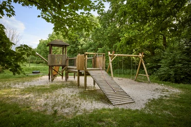 Spielplatz am Stadion Schladen Spielplatz am Stadion Schladen