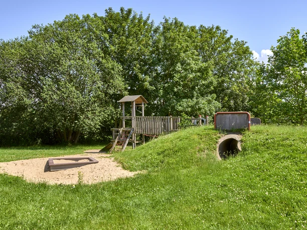 Spielplatz am Lehnsmorgen Spielplatz am Lehnsmorgen