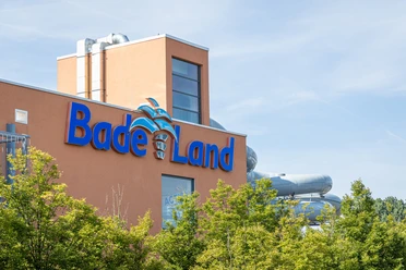 Badeland Außenansicht
