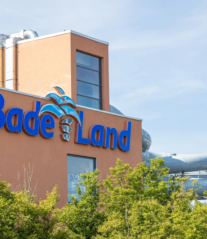 Badeland Außenansicht