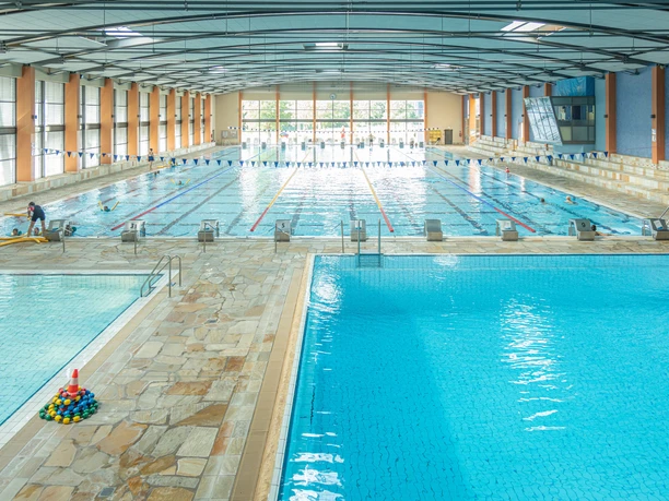 Badeland Schwimmerbecken