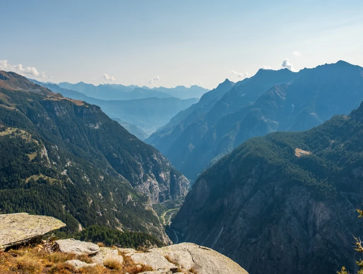 Gondoschlucht mit Simplonpass im Wallis Gondoschlucht mit Simplonpass im Wallis
