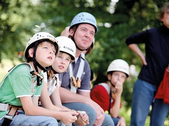 Kindergruppe im monkeyman Hochseilgarten Wolfsburg