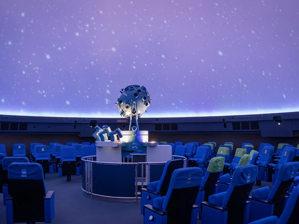 Sternenprojektor im Planetarium Wolfsburg