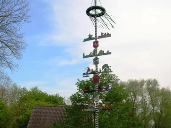 maibaum-hullersen