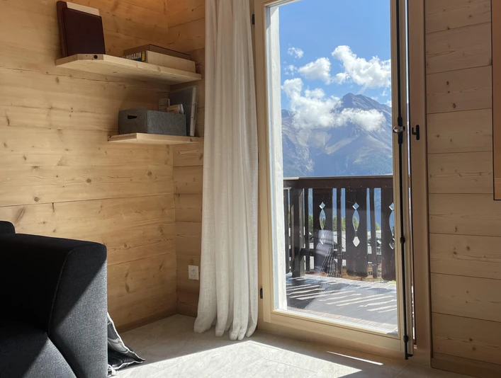 Wohnzimmer, mit Sicht gegen Süden