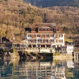 strandhotel-iseltwald-front-gebaeude-brienzersee.jpg