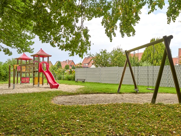 Spielplatz Bolzplatz Picknickplatz Bansleben Spielplatz Bolzplatz Picknickplatz Bansleben