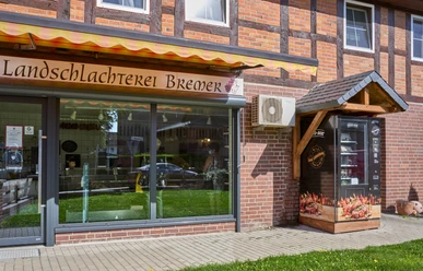 Landschlachterei Bremer mit Regiomat Klein Flöthe Landschlachterei Bremer mit Regiomat Klein Flöthe