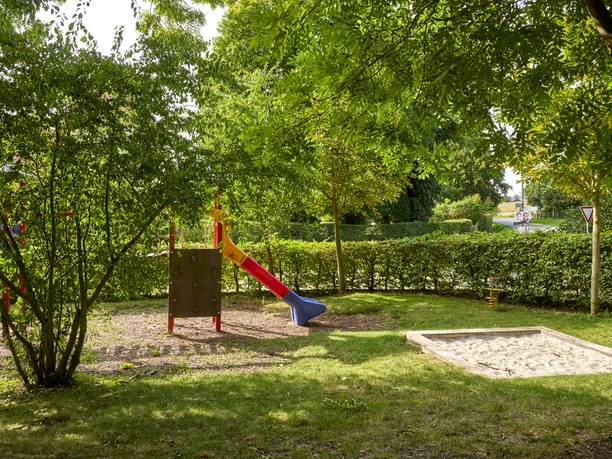 Spielplatz und Bolzplatz Eilum Spielplatz und Bolzplatz Eilum