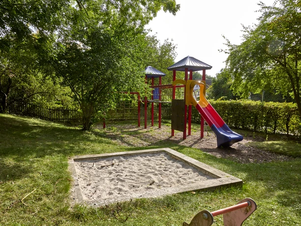 Spielplatz und Bolzplatz Eilum Spielplatz und Bolzplatz Eilum