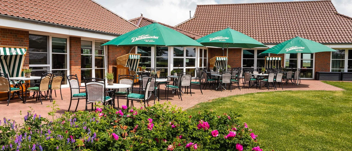 Buesum-Golfplatz-Terrasse-Gastro.jpg