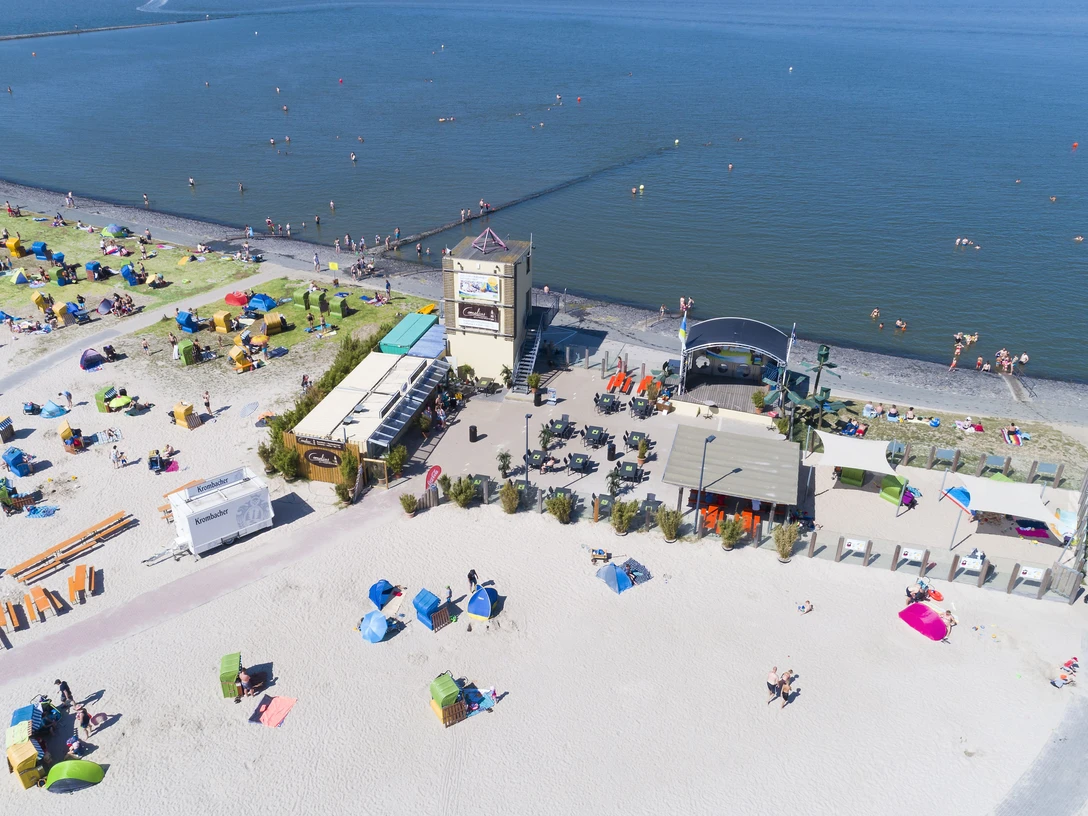 Thomas Hellmann Thomas Hellmann