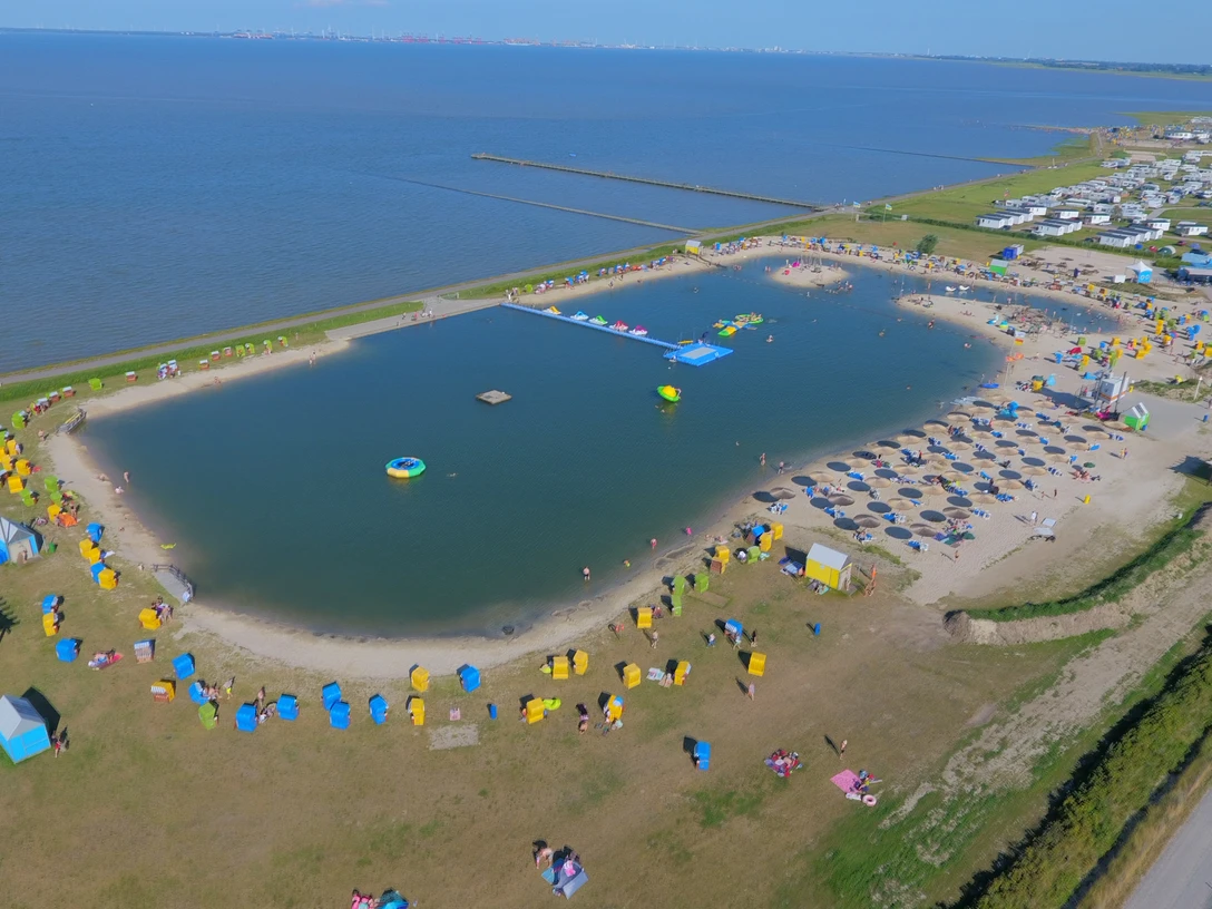 DCIM\100MEDIA\DJI_0025.JPG DCIM\100MEDIA\DJI_0025.JPG