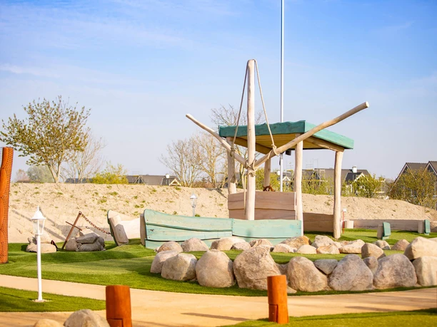 buesum-adventuregolf-kutter.jpg