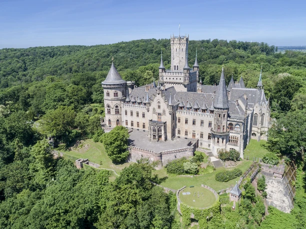 Schloss Marienburg Luftaufnahme vom Schloss Marienburg