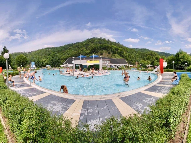 Montana Badezentrum Freibad Im Schwarzwald Montana Badezentrum Freibad Im Schwarzwald