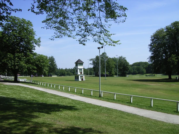 05-05-22_011 Turnierplatz.jpg