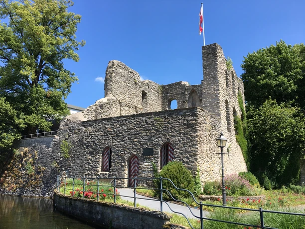 Burgruine | Bad Lippspringe