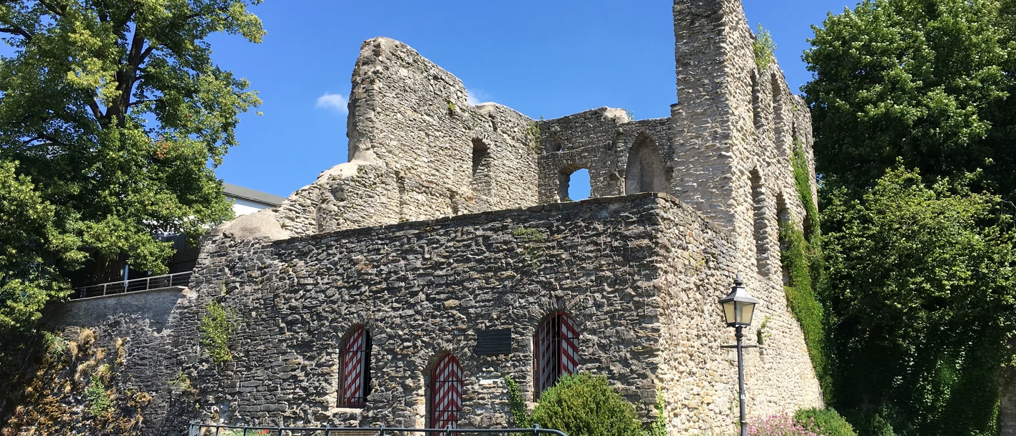 Burgruine | Bad Lippspringe Burgruine | Bad Lippspringe