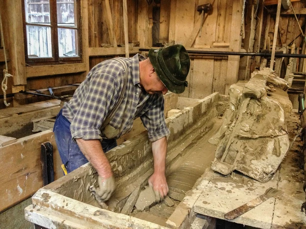 Fertig geschliffene Steine