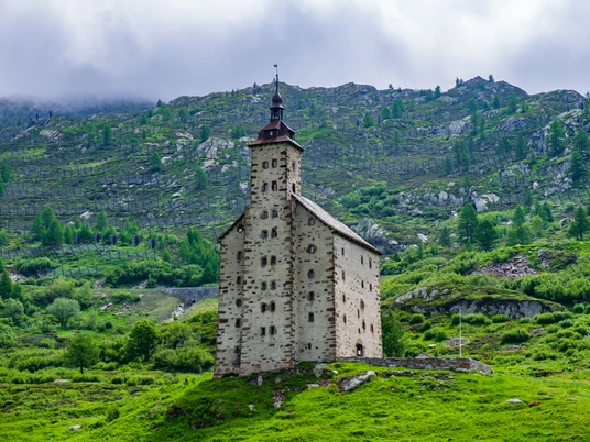 Wanderung auf dem Rundweg Simplon Bergalpe Wanderung auf dem Rundweg Simplon Bergalpe
