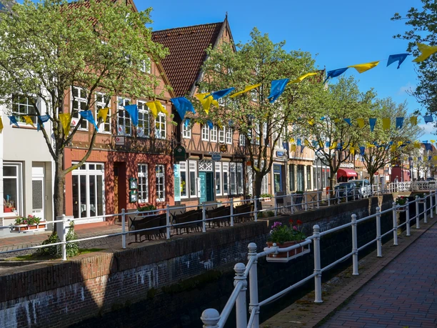 Am Kanal in Buxtehude.jpg