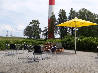 Terrasse JadeWeserPort-InfoCenter