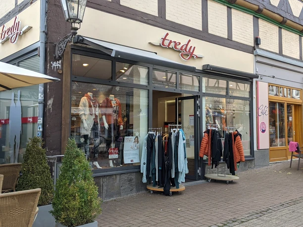 Tredy-neu.jpg Bekleidungsgeschäft Tredy