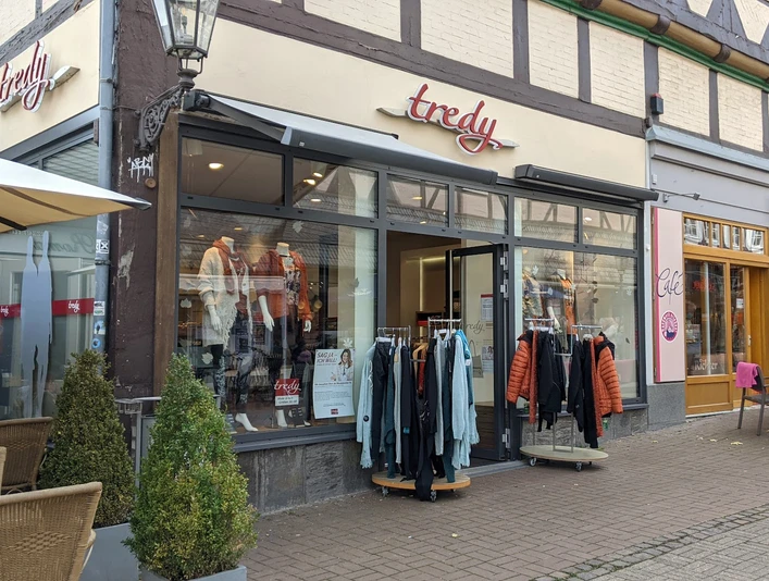 Tredy-neu.jpg Bekleidungsgeschäft Tredy