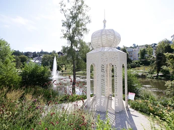 Schwalbentempel am Kurweiher Bad Schwalbach