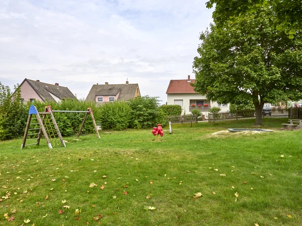 Spielplatz am Schlesierweg Spielplatz am Schlesierweg