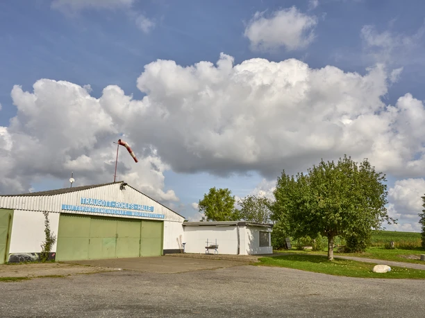 Segelflugplatz Linden Wolfenbüttel Segelflugplatz Linden Wolfenbüttel