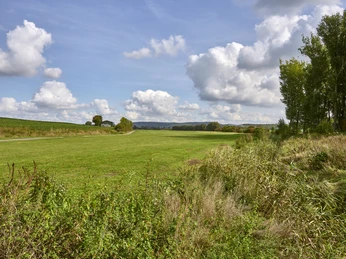 Ruhebank am Flugplatz Linden Wolfenbüttel Ruhebank am Flugplatz Linden Wolfenbüttel
