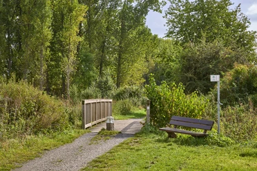 Ruhebank am Flugplatz Linden Wolfenbüttel Ruhebank am Flugplatz Linden Wolfenbüttel