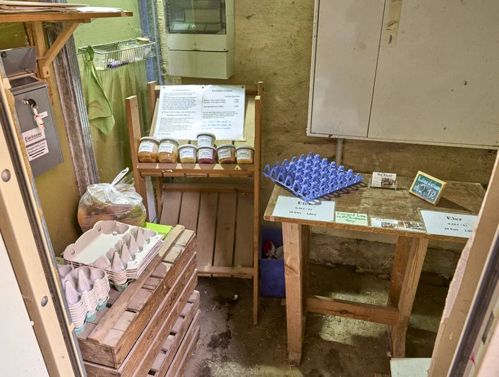 Hof Reuer Eier- und Wurstverkauf Cremlingen