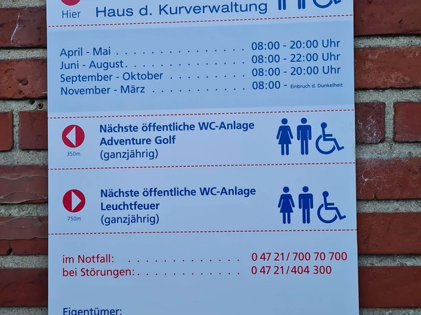 sanitaeranlage-haus-der-kurverwaltung-duhnen-schild.jpg
