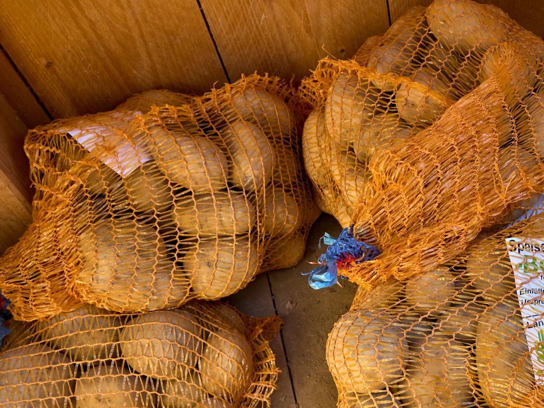 Kartoffelkiste von Buerschaper beim Bäcker Kartoffelkiste von Buerschaper beim Bäcker