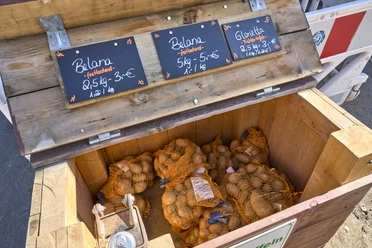 Kartoffelkiste von Buerschaper beim Bäcker Kartoffelkiste von Buerschaper beim Bäcker