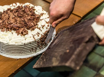 Schwarzwaelder Kirschtorten Kurs Baiersbronn Schokolade Schwarzwaelder Kirschtorten Kurs Baiersbronn Schokolade