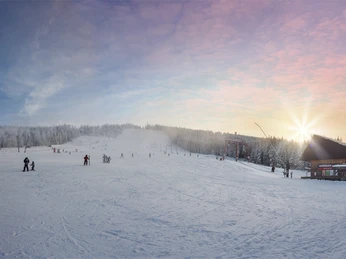 Skilift Mehliskopf Tages Skipass Sonnenuntergang Schneekanonen Skilift Mehliskopf Tages Skipass Sonnenuntergang Schneekanonen