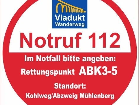 Rettungspunkt ABK3-5 an Kohlweg, Hinweis zur Notrufnummer 112 für schnelle Hilfe im Notfall.