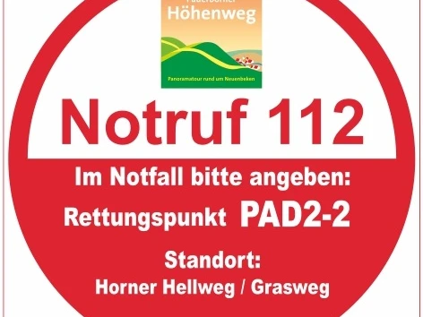 Rettungspunkt PAD2-2 Rettungspunkt PAD2-2 am Paderborner Höhenweg für Notfälle an Horner Hellweg/Grasweg, Notruf 112.