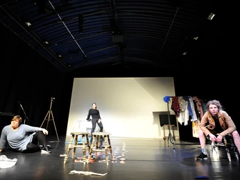 Theaterhaus Hildesheim Theaterstück fulminant&Töchter Theaterstück im Theaterhaus Hildesheim