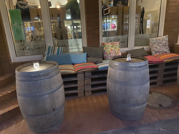 Olivino-Juist.jpg Olivino Juist