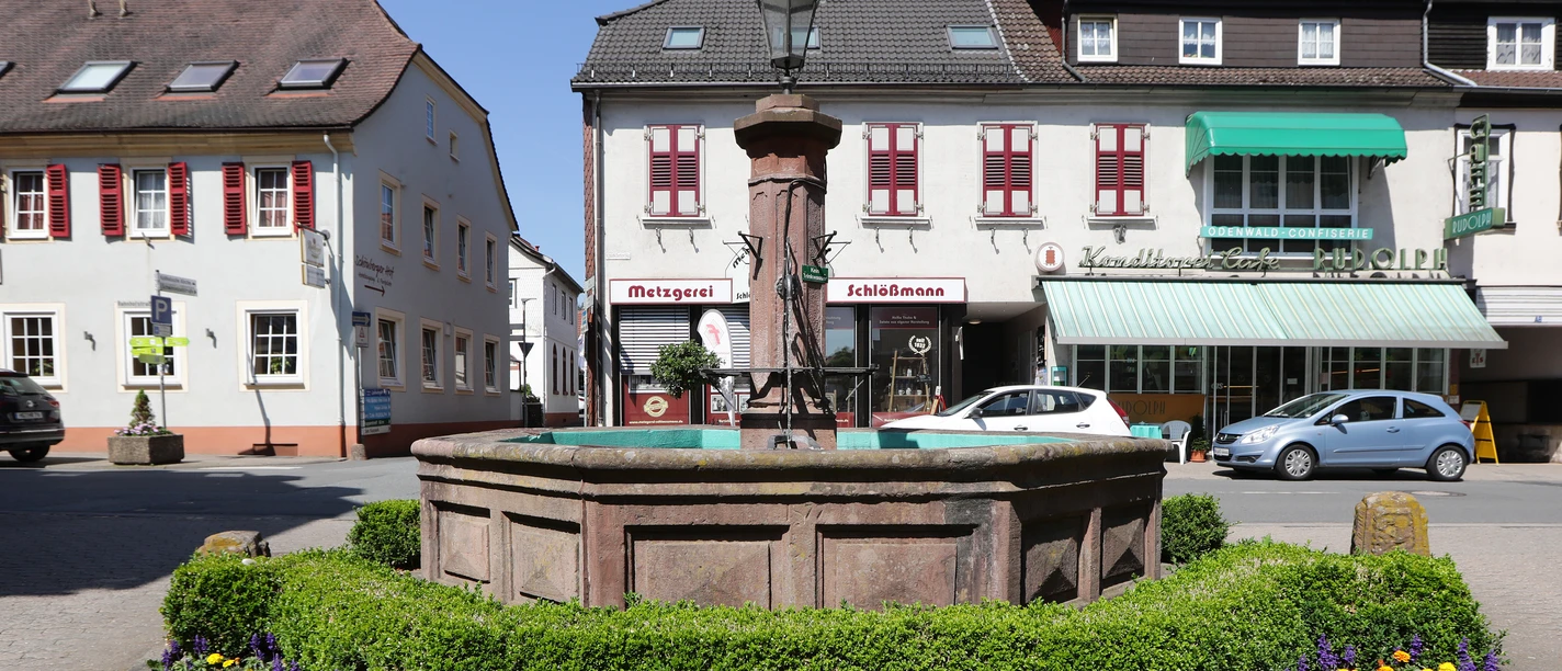 Bad König - Stadtmitte Brunnen Bad König - Stadtmitte Brunnen