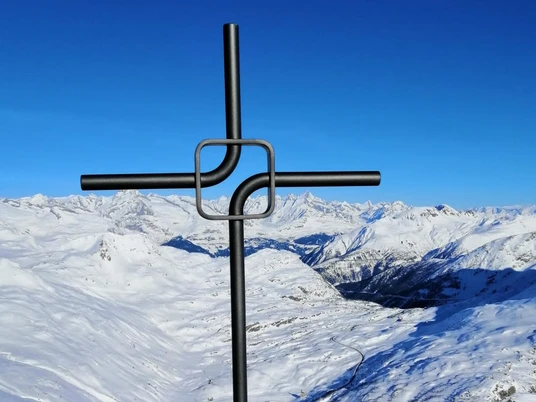 Skitour auf das Schilthorn Skitour auf das Schilthorn